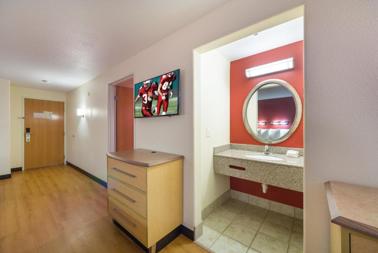 Готель Super 8 By Wyndham New Braunfels I-35 Екстер'єр фото