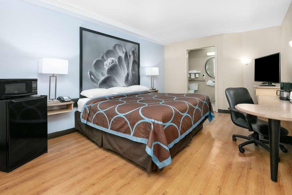 Готель Super 8 By Wyndham New Braunfels I-35 Номер фото
