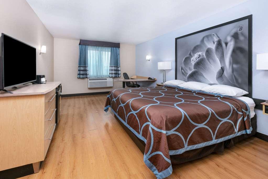 Готель Super 8 By Wyndham New Braunfels I-35 Номер фото