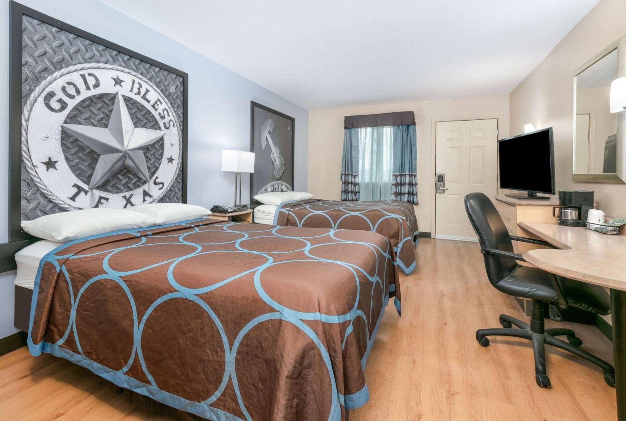 Готель Super 8 By Wyndham New Braunfels I-35 Екстер'єр фото